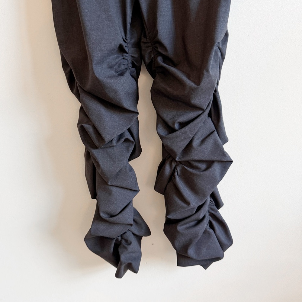 New! JACQUEMUS • Le Corsaire Fronce Trouser Pants in Dark Grey - Picture 8 of 16